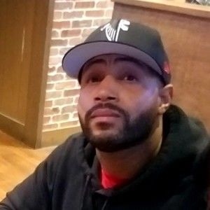 Meet your Posher, Larry